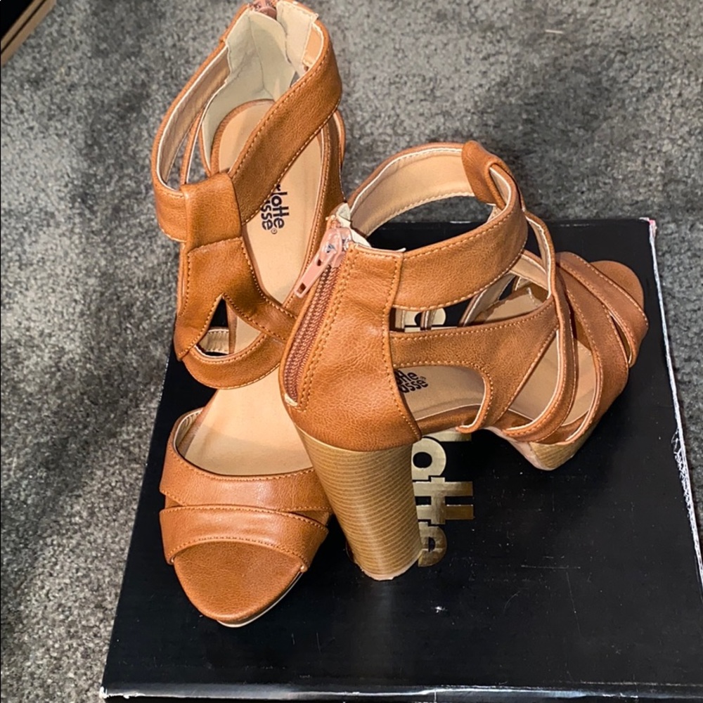 Tan heels